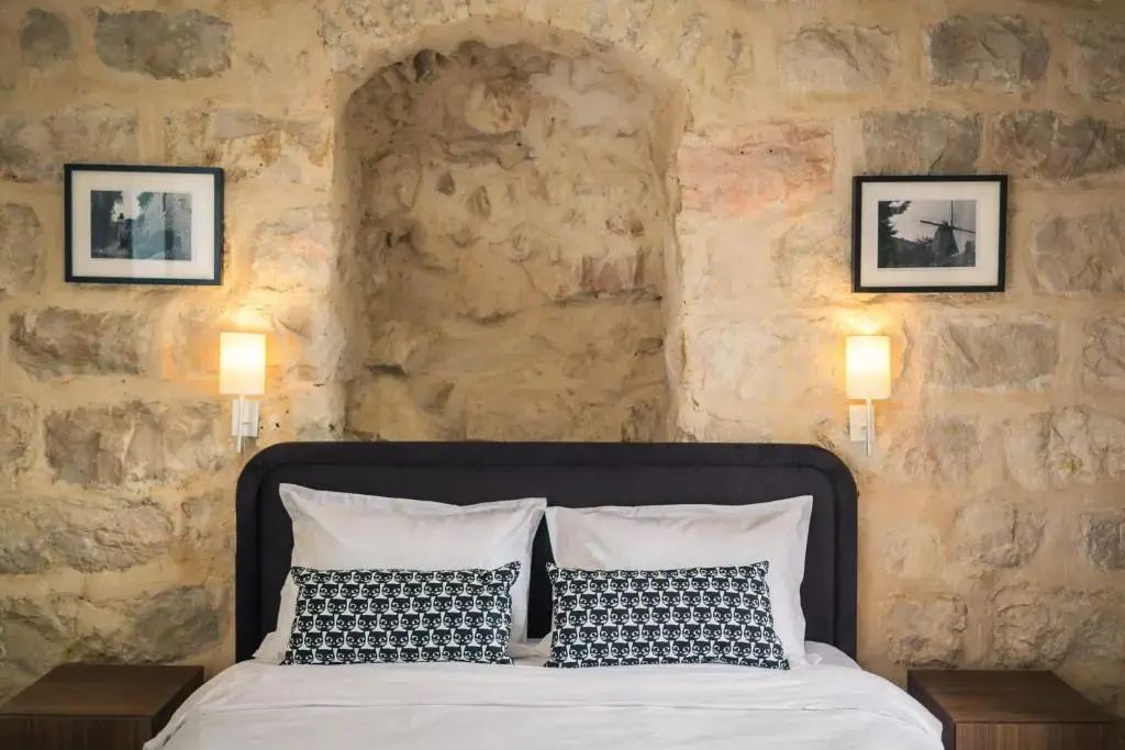 heleni malka hotel
