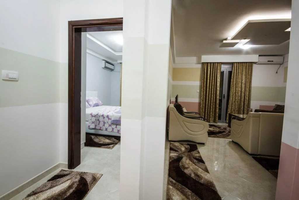 Hotel Oasis