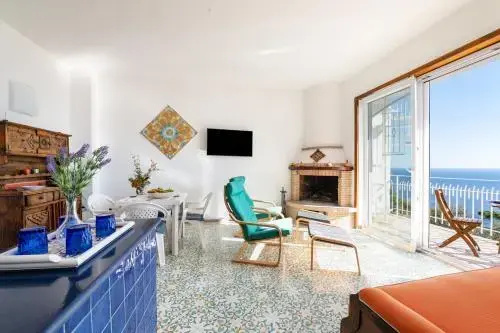Holiday home 3 bedrooms 2 bathrooms - Sirenuse