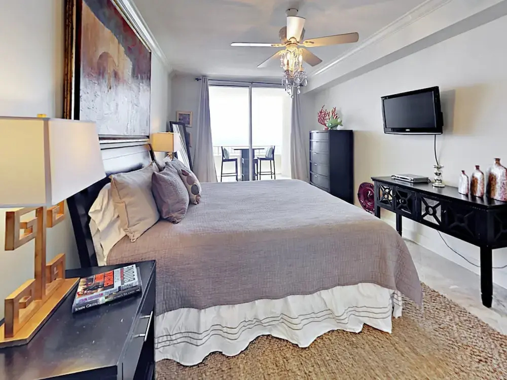 375 Beach Club Trail Condo Unit B1903 4 Bedrooms 4.5 Bathrooms Condo