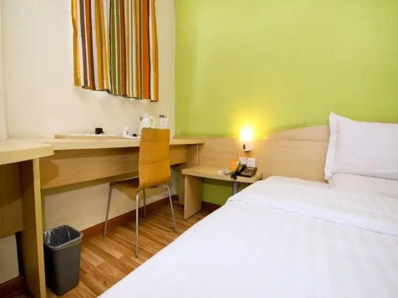 7 Days Inn Xian Jin Hua Road Tong Hua Gate Subway Station