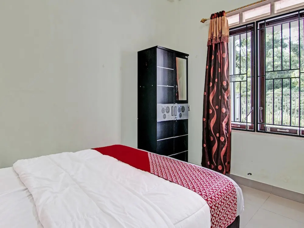 OYO 91642 Fhazel Residence Syariah
