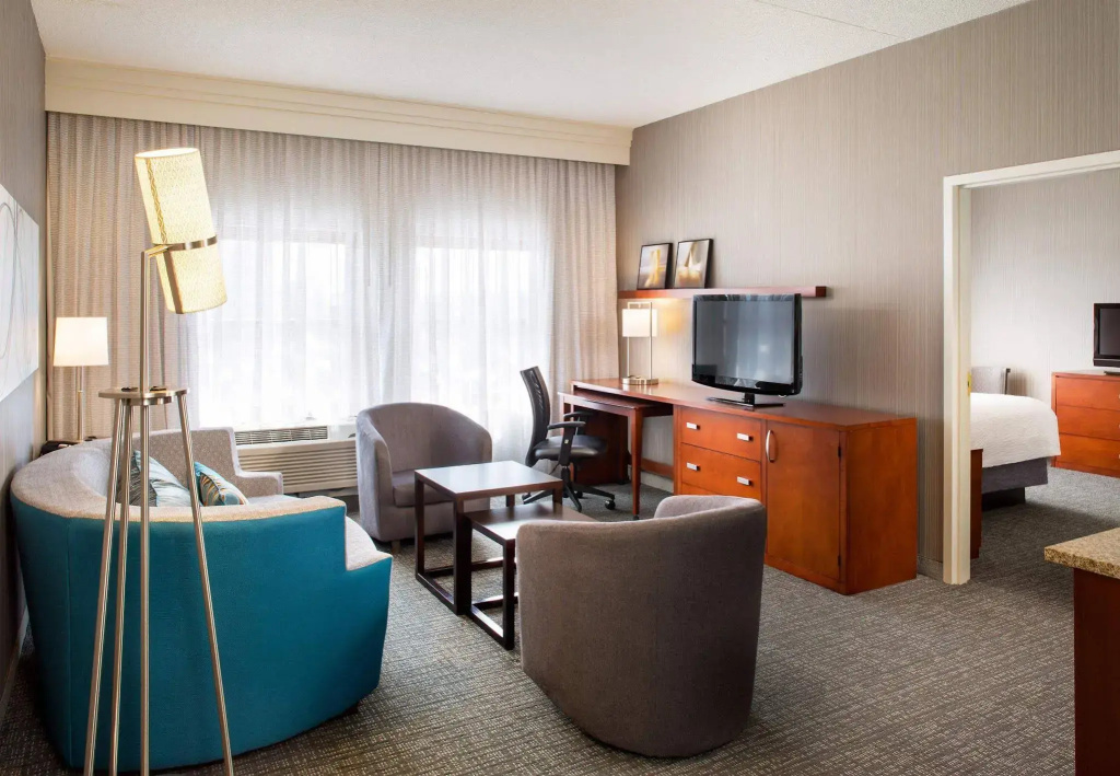 Courtyard by Marriott Providence Downtown