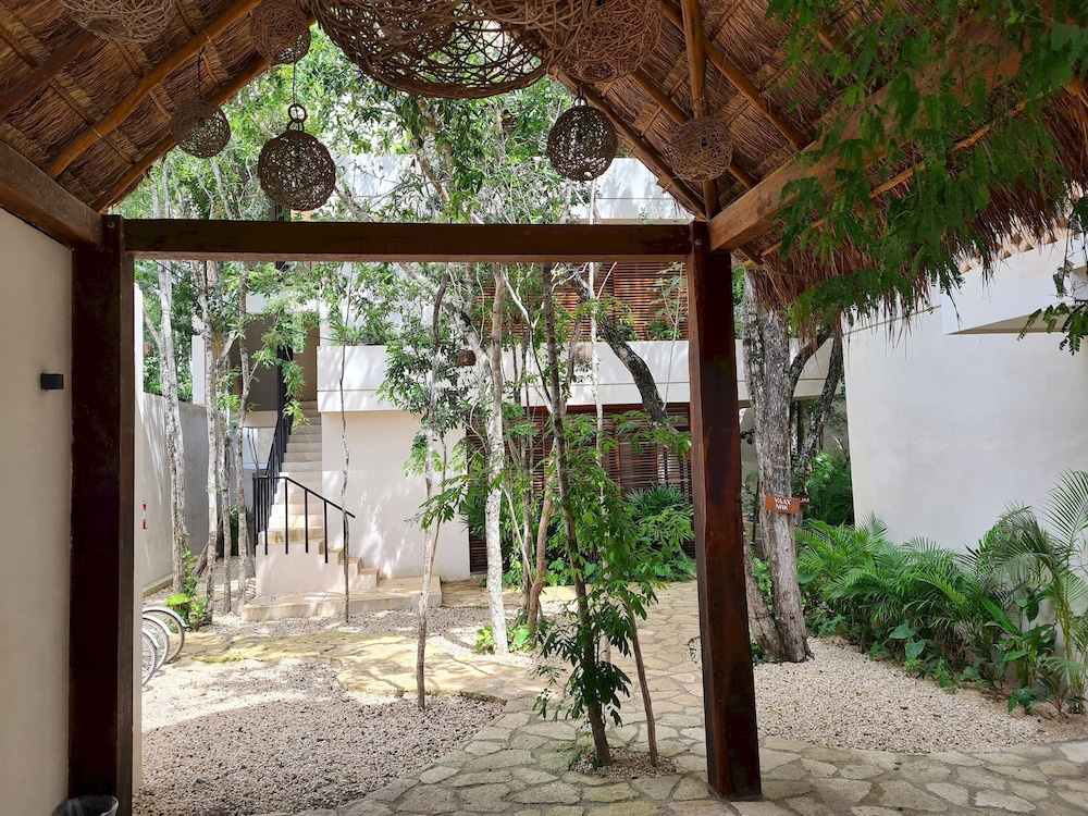 Jungle View Studio S19 Private Balcony Hammock Pool