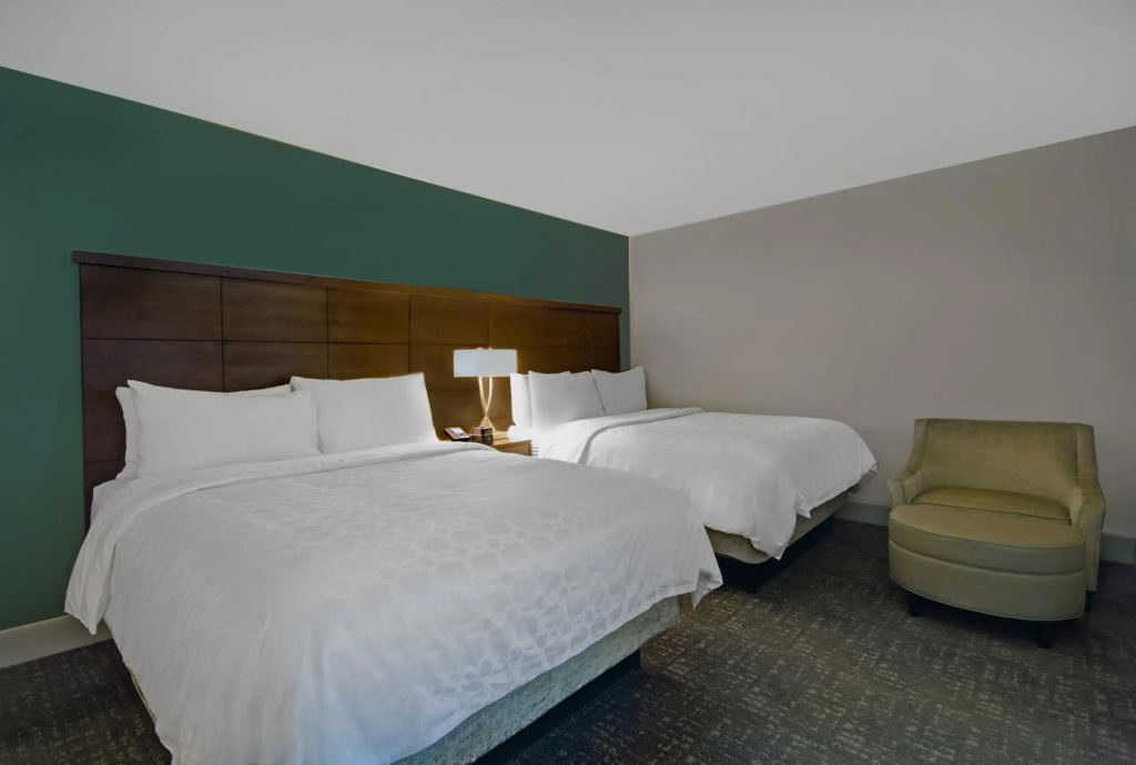 Staybridge Suites Sterling Heights - Detroit Area by IHG