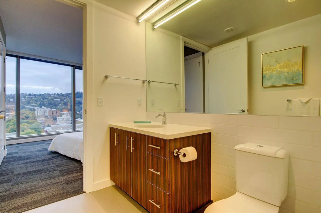 Pelicanstay in Downtown Portland