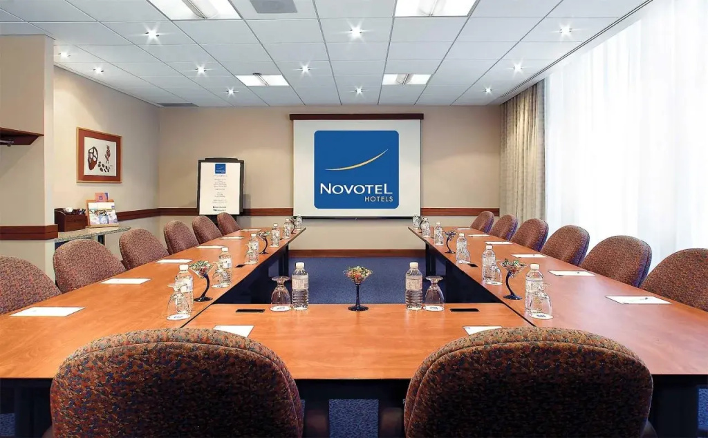 Novotel Toronto North York