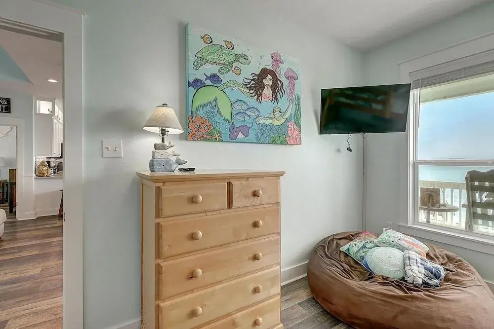 Agarita Shores 3 Bedroom Home by Redawning
