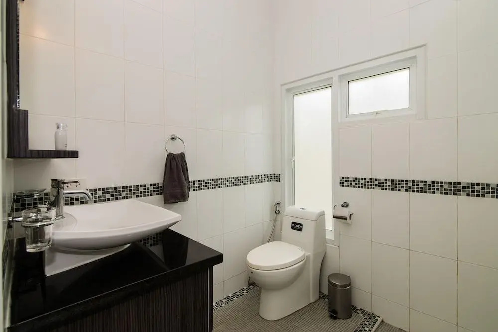 Hua Hin Pool Villa with 4 Bedrooms L50