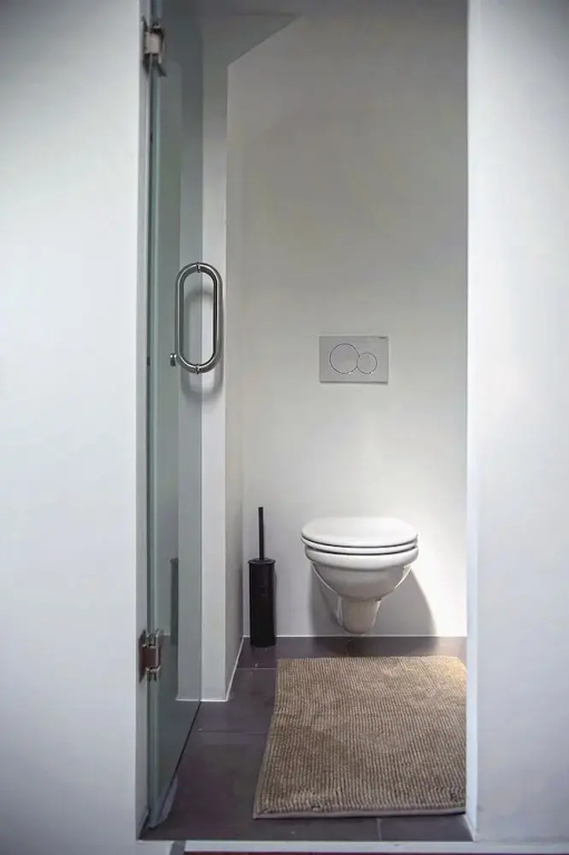 1n Student Hotel Camden - Students Only