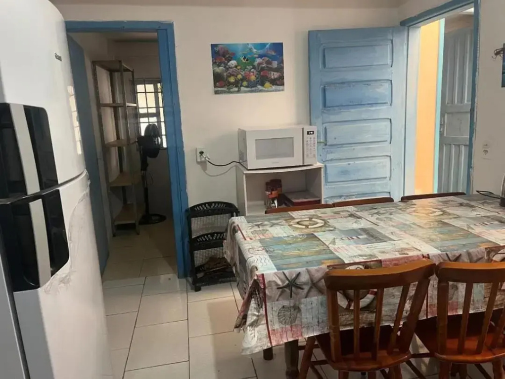 casa de praia em Itapoá SC a uma quadra da praia