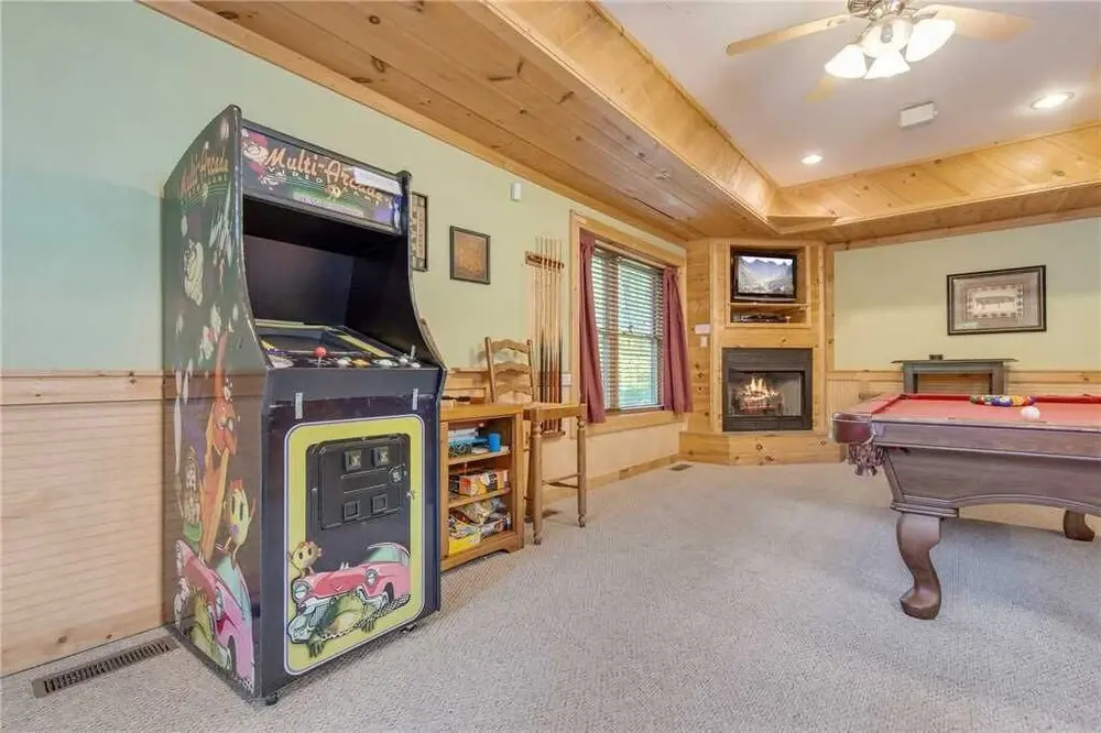 Gentle Bens Den 4 Bedroom Home