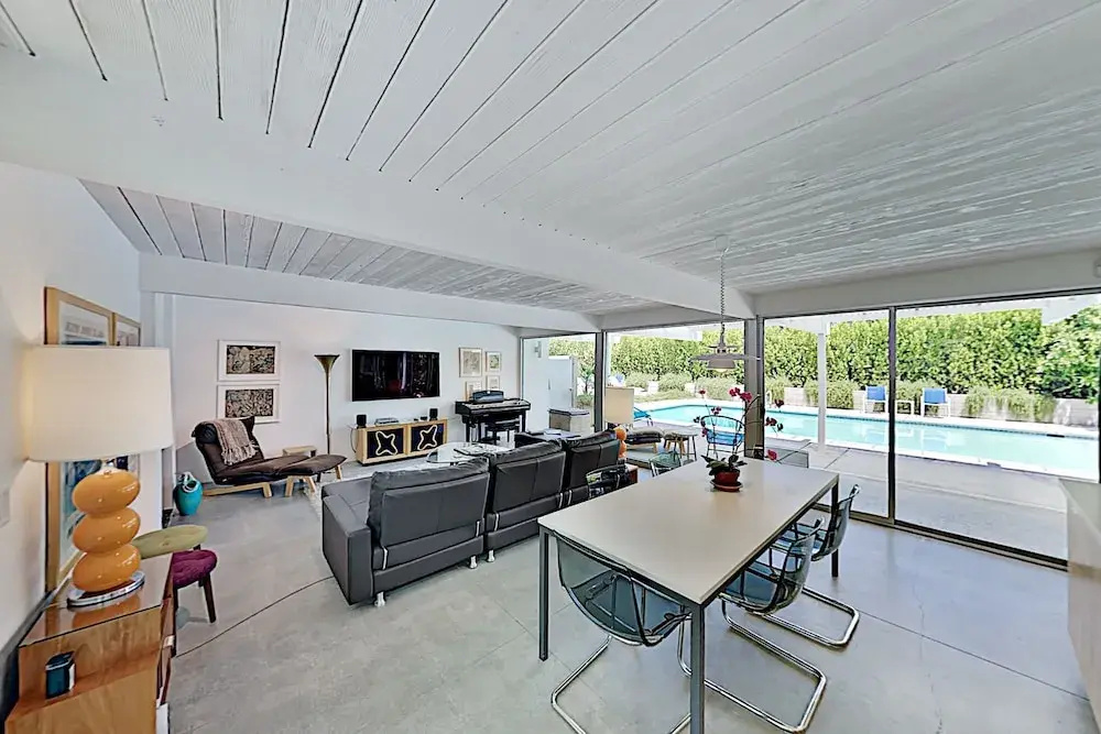 244nmonr 3 Bedroom Home