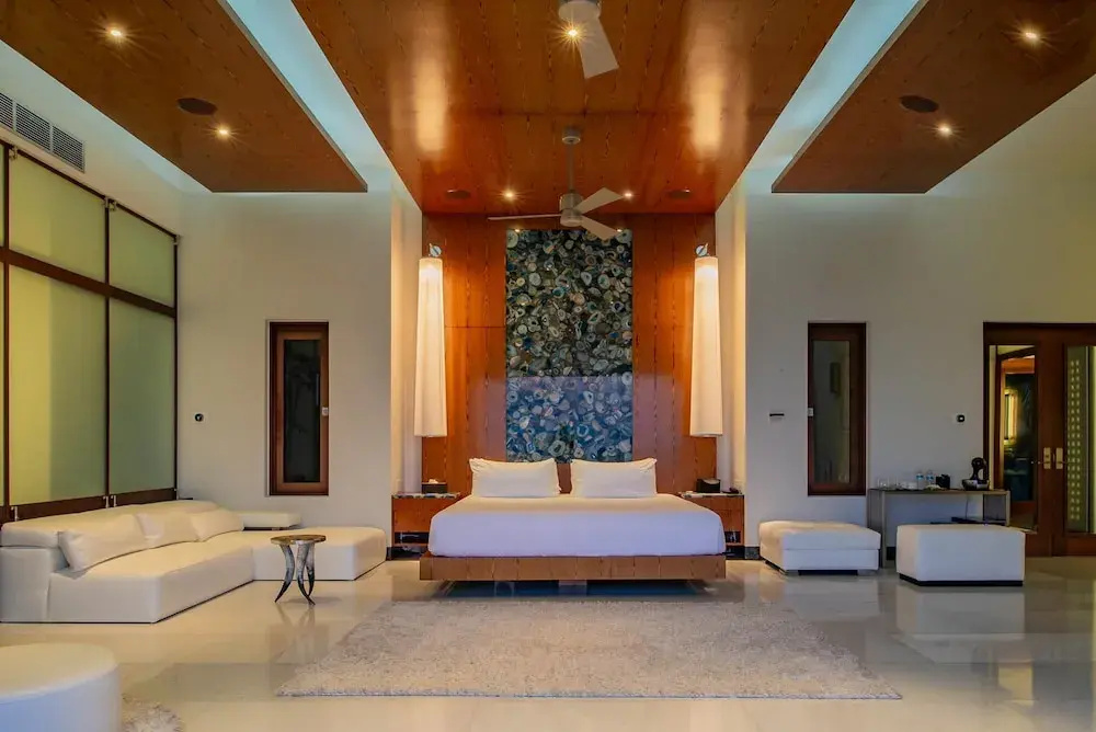 Spectacular Modern Luxury and Exceptional Amenities at Mantea Casa Cabo in Pedregal