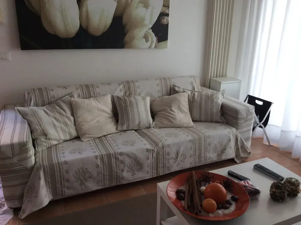 HomeToBe Golf&Venice Apartment