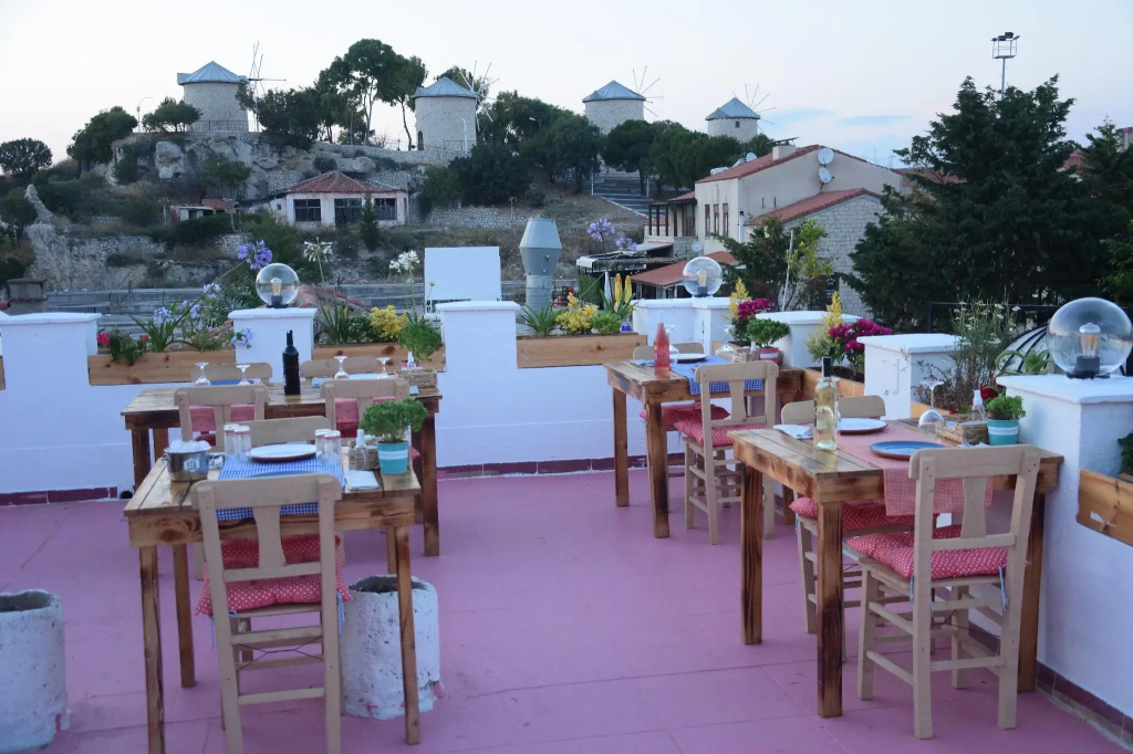 Woodstock Alaçatı