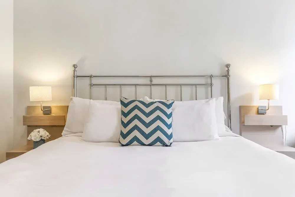 Charming New Orleans Townhouse Near All City Hot Spots