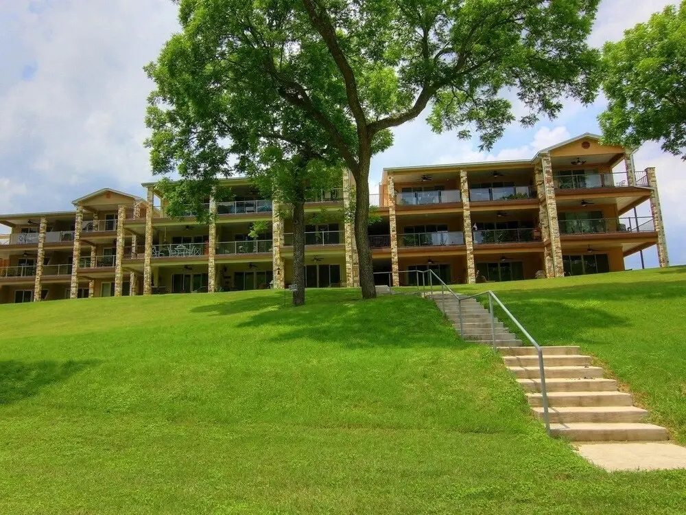 Rio Vida  RG104 Apartment 3 New
