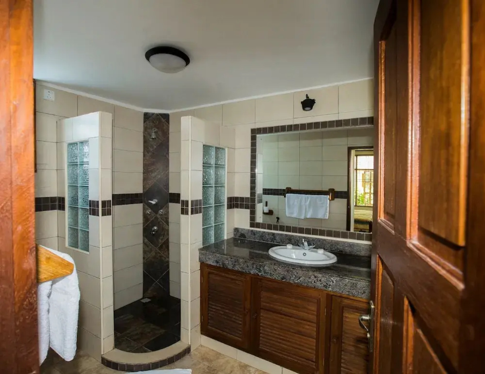 Diani Pearl