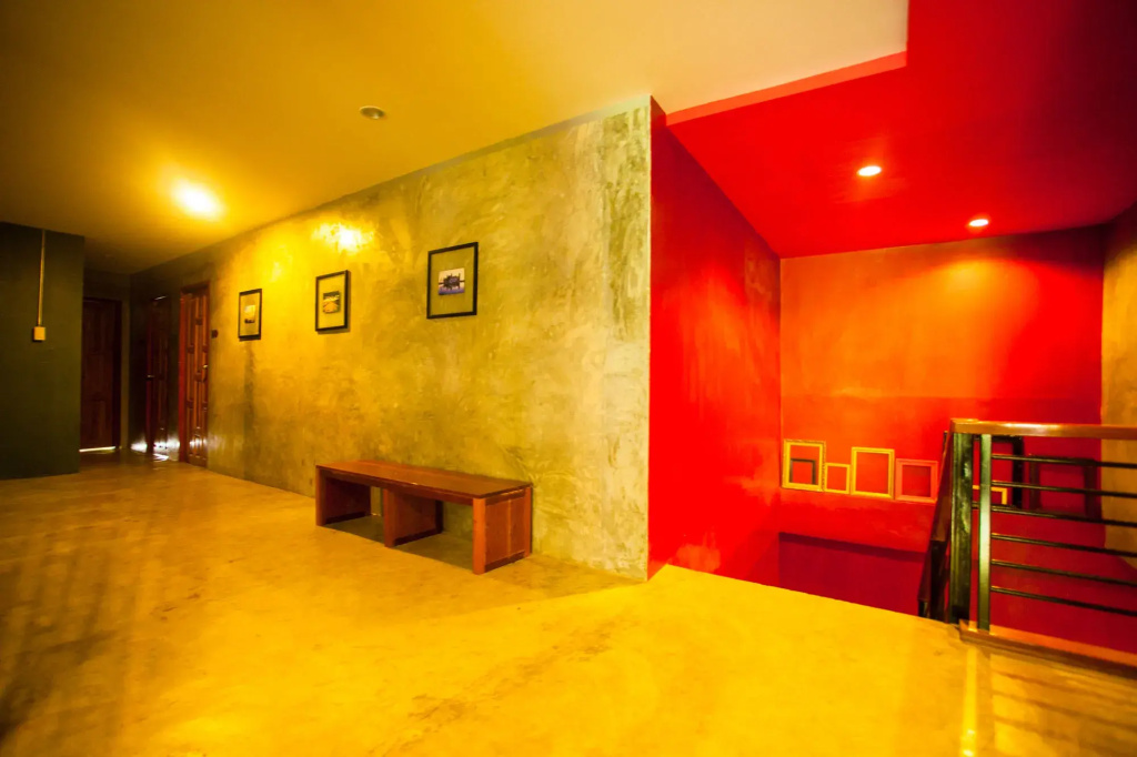 Afterglow hostel