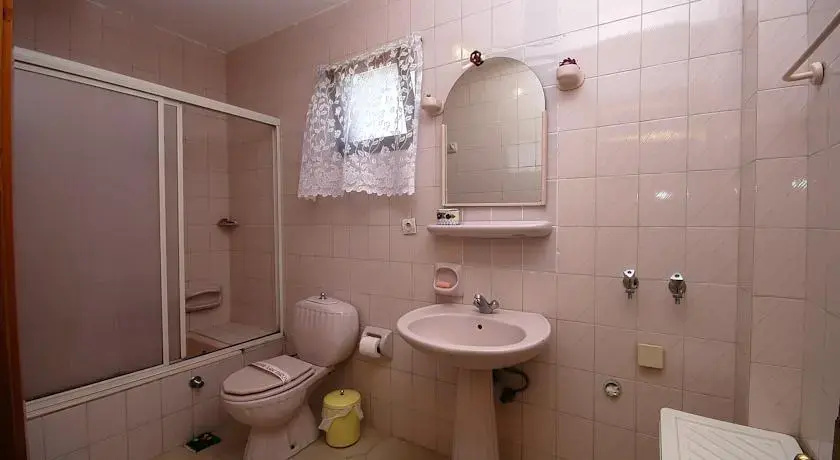 Avsa Villa Pension