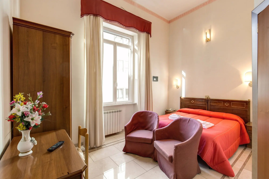 Cambridge Hotel