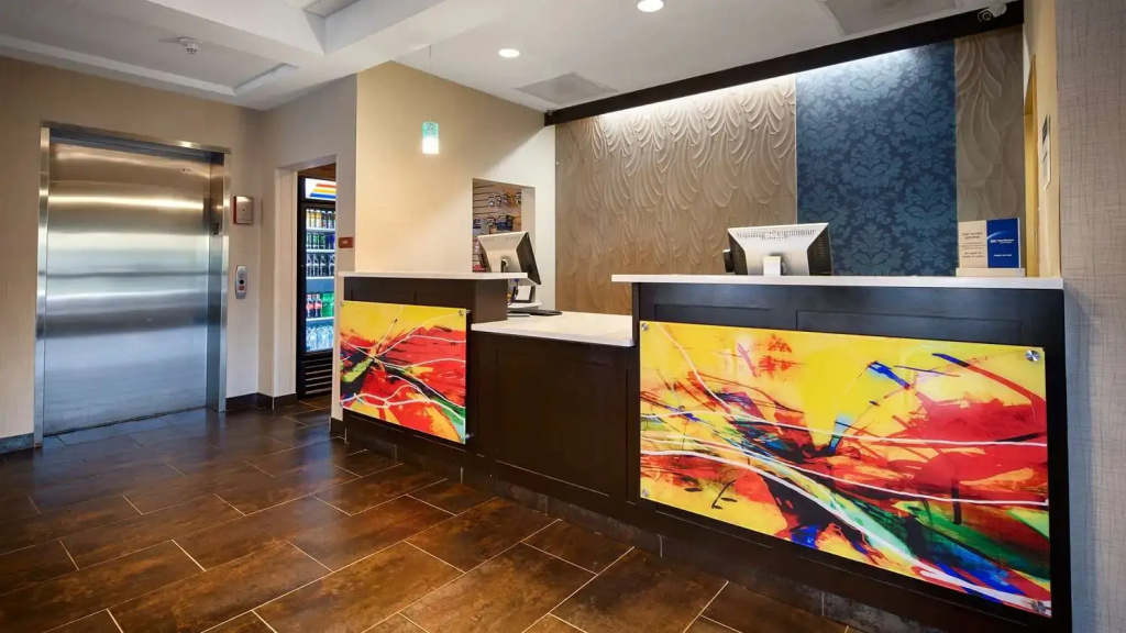 Sleep Inn & Suites