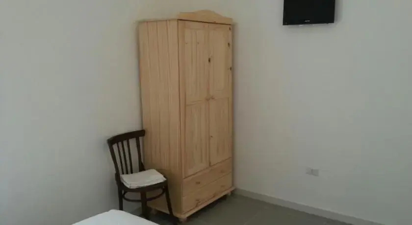 Josso House