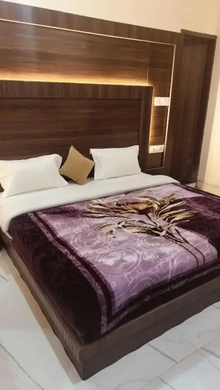Hotel Shri Mohini Kunj Vindavan By HRG