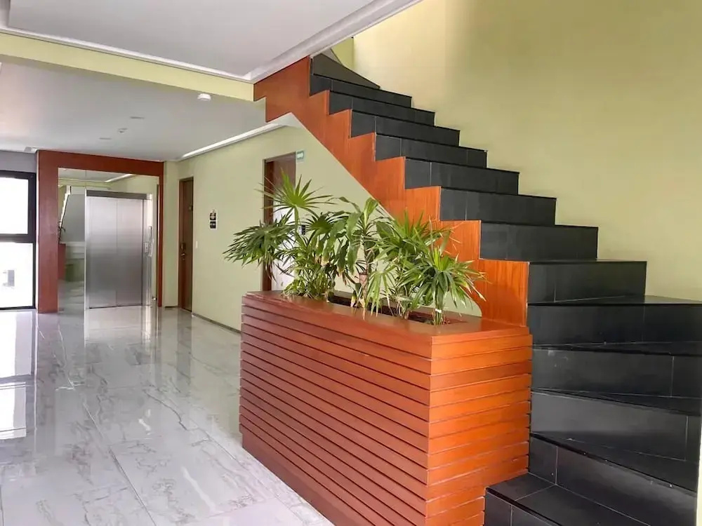 Amazing Complex Near 5th Avenue by Andiani Travel