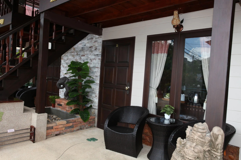 Ao Nang Home Stay - Adults Only