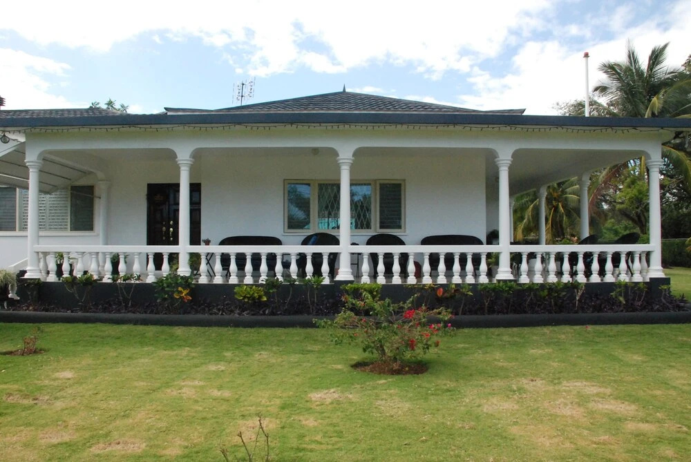 Eslyn Villa