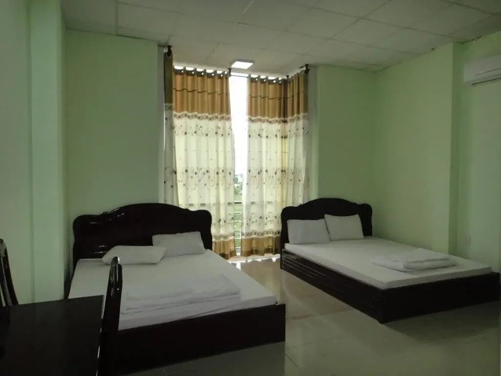 Phat Thinh Hotel Guesthouse