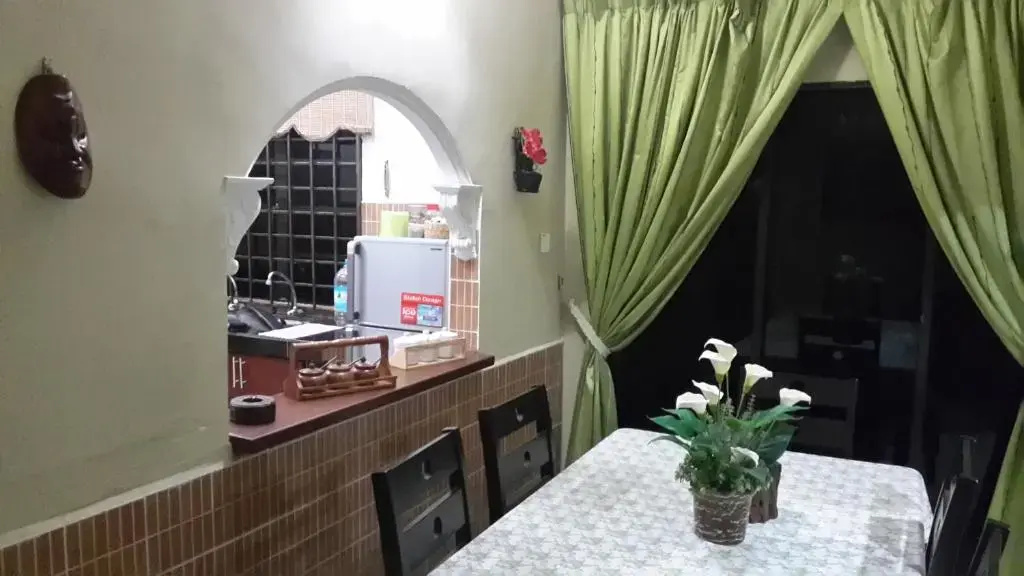 Roemahkoe Holidayhome