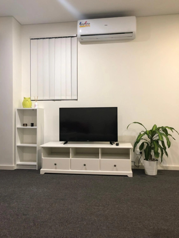 Modern Apartment in Liverpool CBD