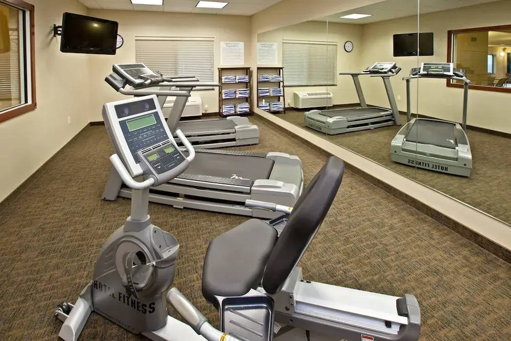 Holiday Inn Express Hotel & Suites RIPLEY, an IHG Hotel