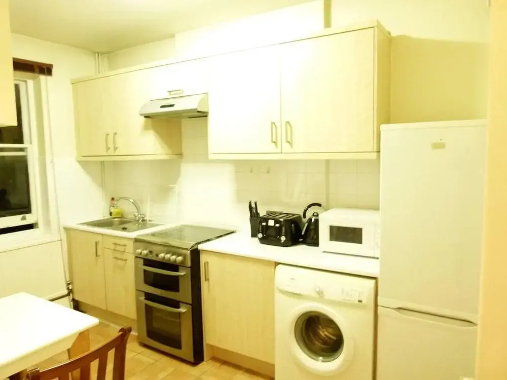 SS Property Hub – Covent Garden Apartment