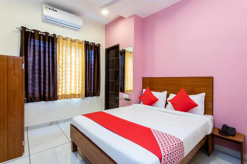 OYO 25031 Riddhi Siddhi Regency