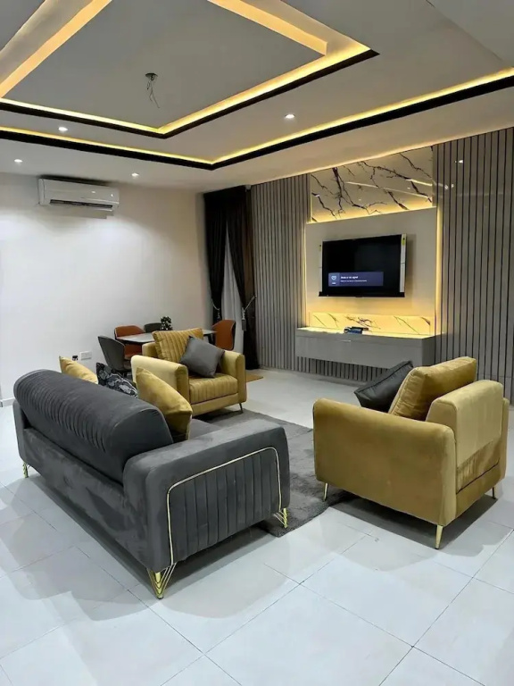 Luxury 2 bed Service Apartment at Ikate