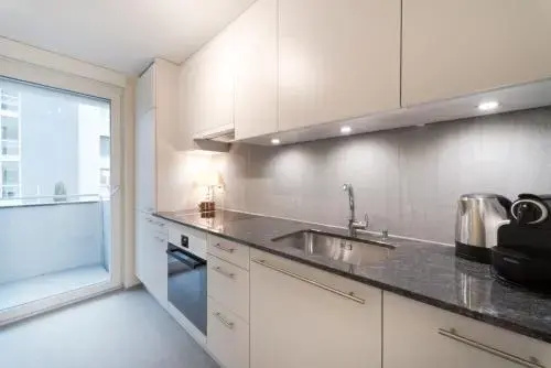 RELOC Serviced Apartments Wallisellen Bhf.