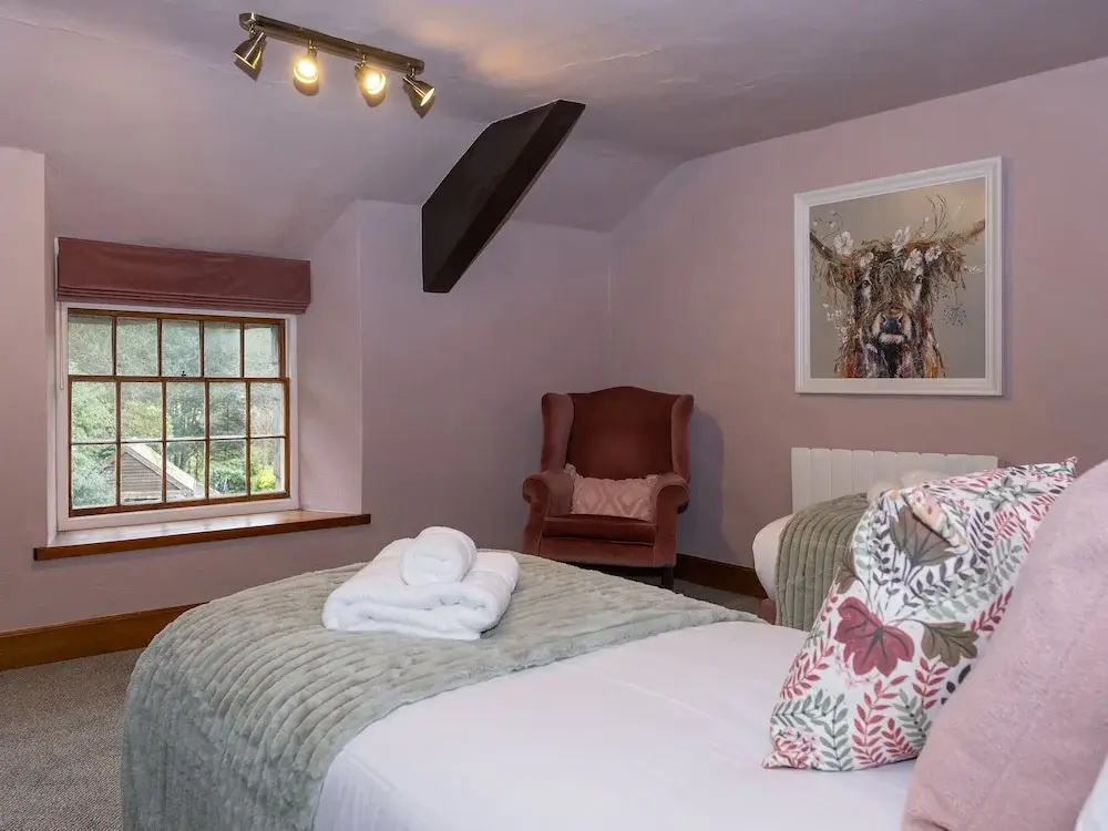 Watermouth Castle, Rhododendron Apartment