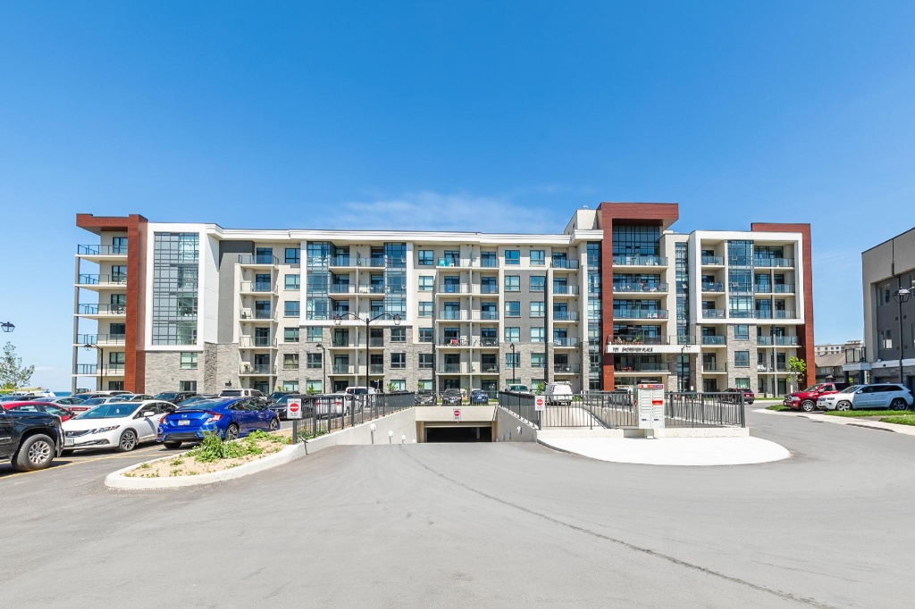 Simply Comfort. Shoreview Place Apartments