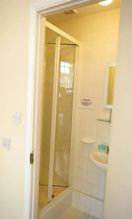 The Black Lion Pub & Boutique Guesthouse