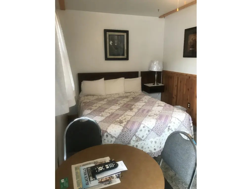 Chalet Motel