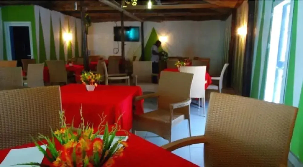 Hotel Ichaweri