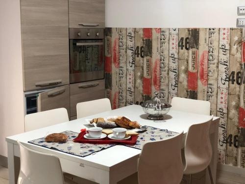 Holiday Home 2 Bedrooms 2 Bathrooms - Pompeii