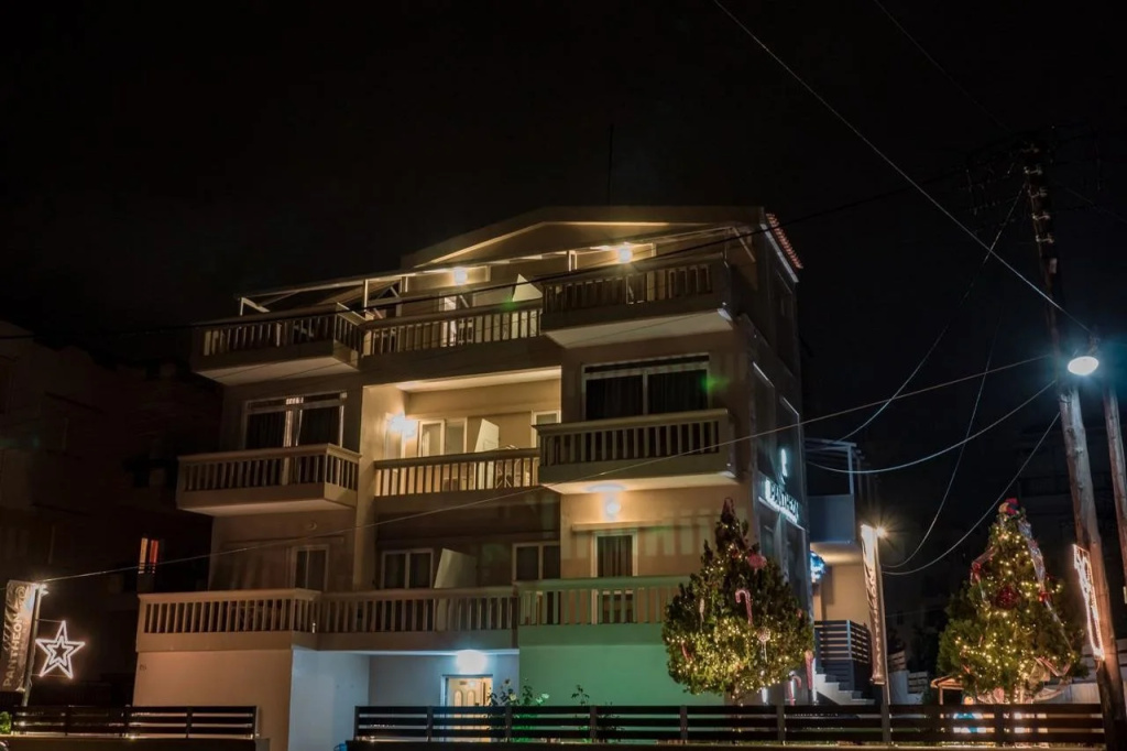 Pantheon Aparthotel