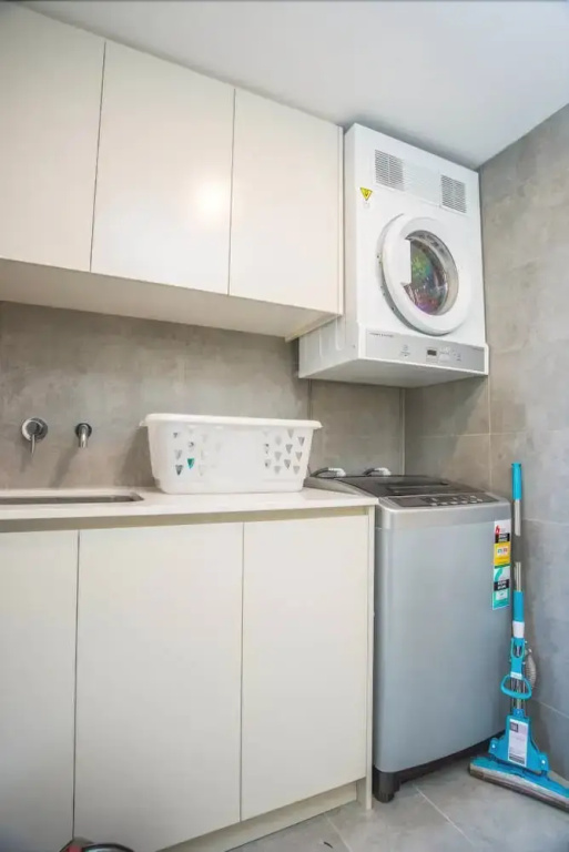 Townhouse Near The City Perfect Family Retreat