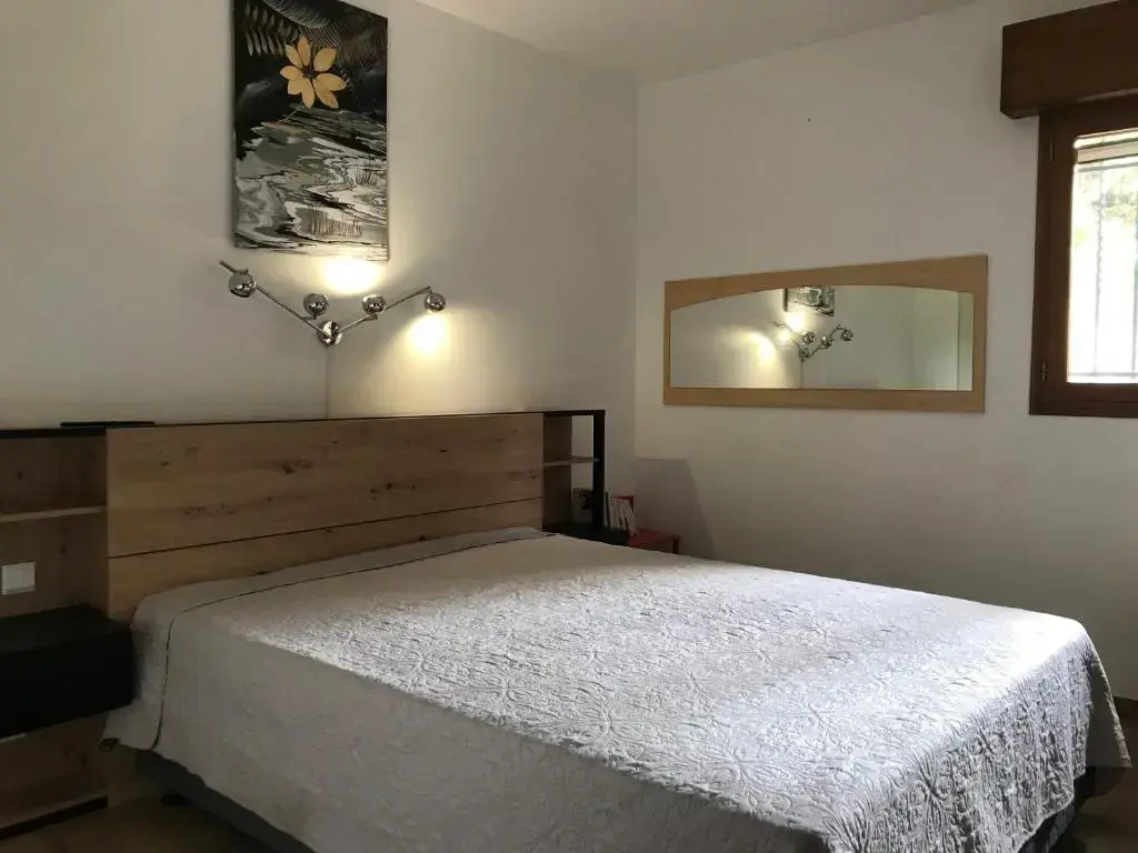 Appartement 3 pièces, jardin et piscine communautaire