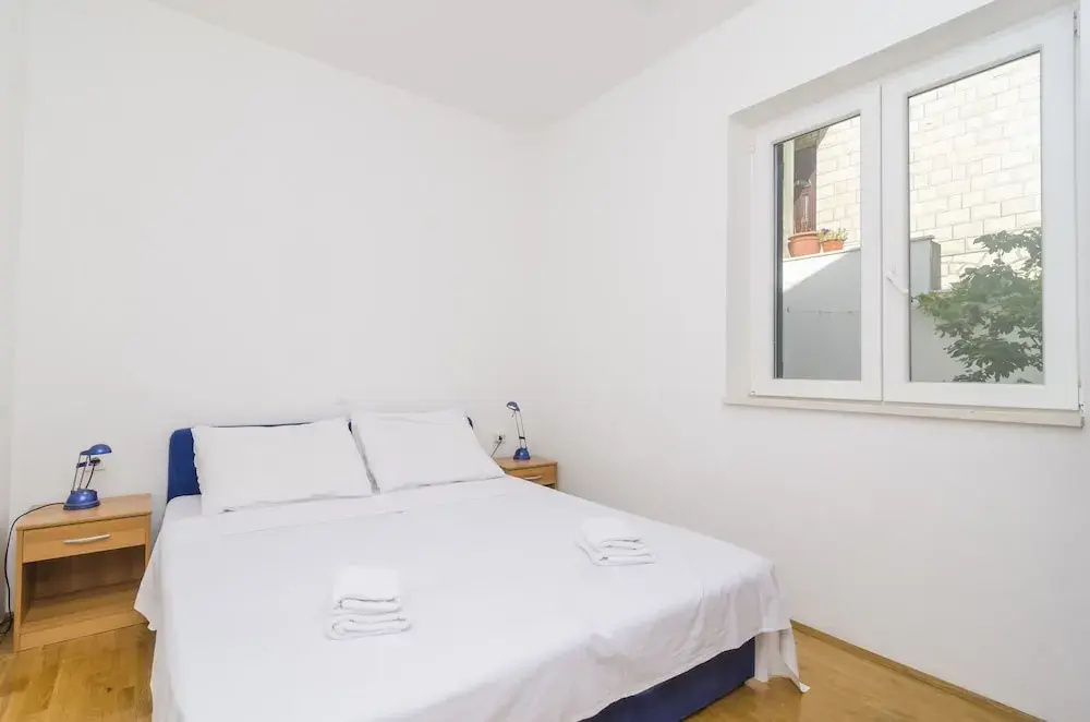 Ploce Apartments - Frana Cale 24